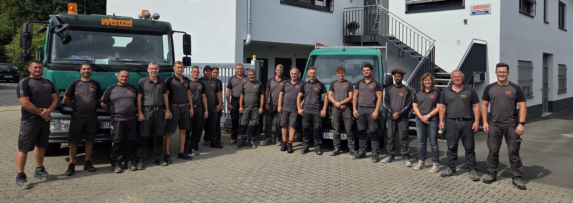 Wenzel Bau Büdingen Bild Gebäude Wenzel Hoch- und Tiefbau sowie Firmenwagen